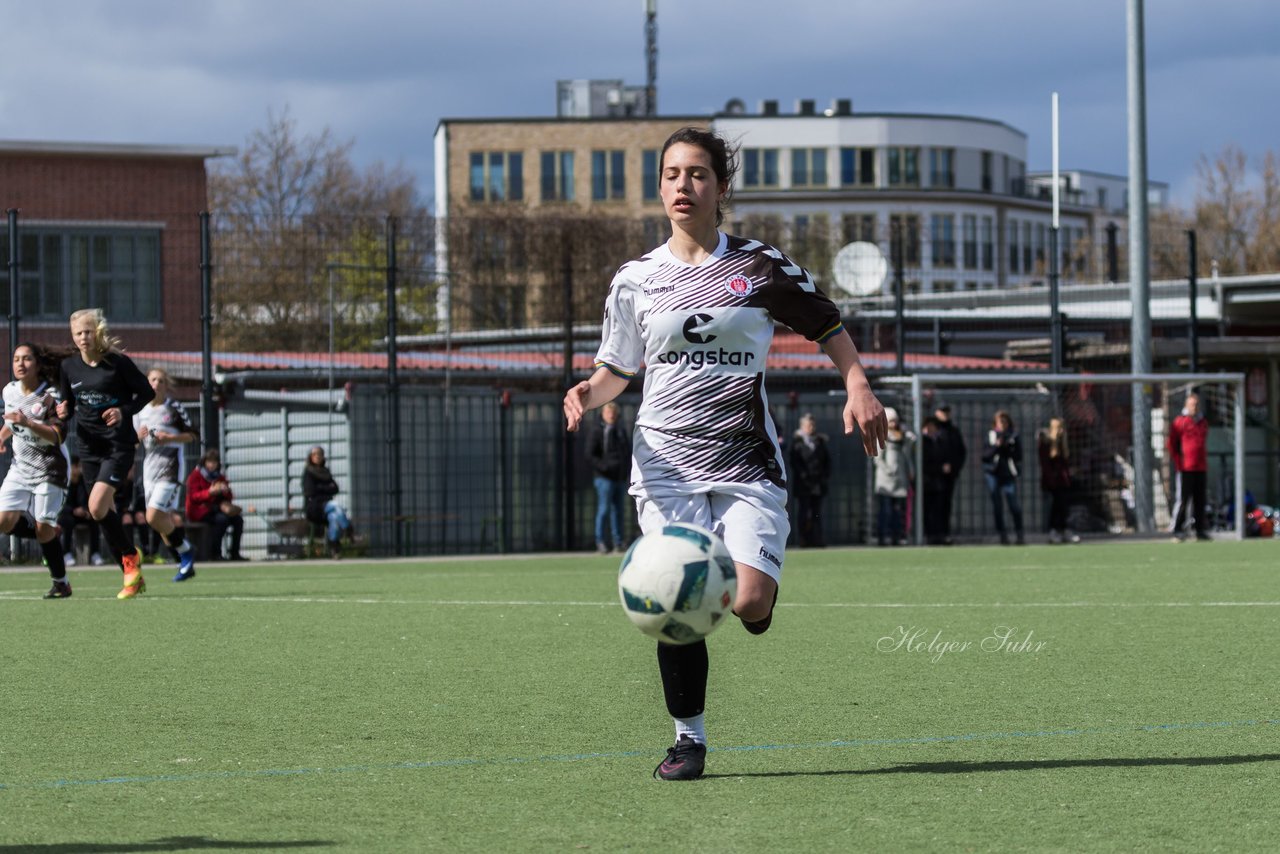 Bild 104 - B-Juniorinnen St.Pauli - C-Juniorinnen SV Steinhorst : Ergebnis: 1:2